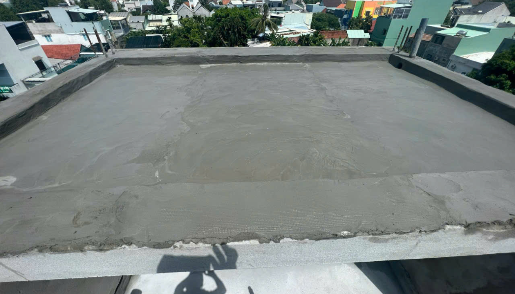 Thấm dột sân thượng – Nỗi ám ảnh dai dẳng của nhiều gia đình tại Bắc Ninh